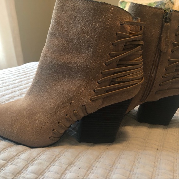 Suede booties - Picture 7 of 8